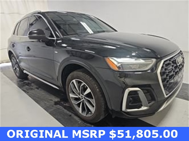 2022 Audi Q5 Premium's photo