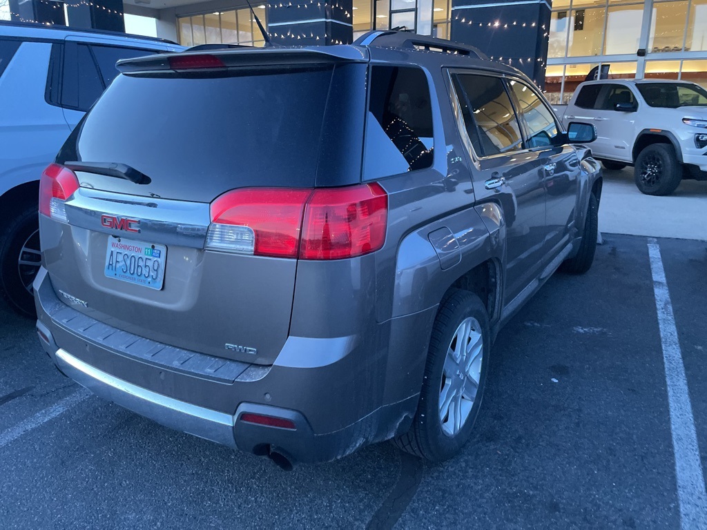 2010 Gmc Terrain photo 2