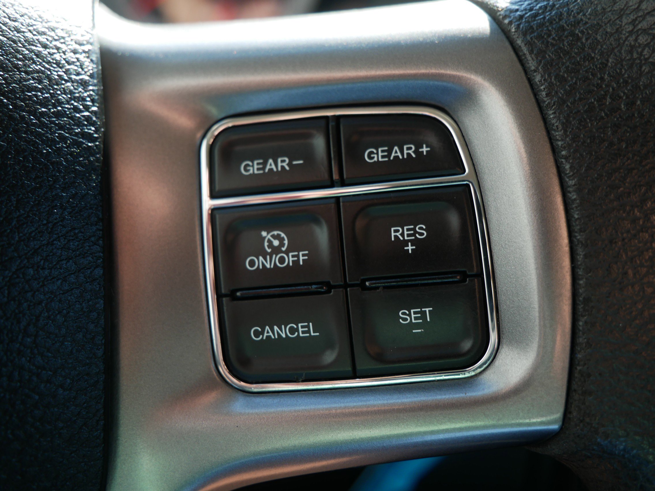 2021 Ram 1500 Classic SLT photo 25