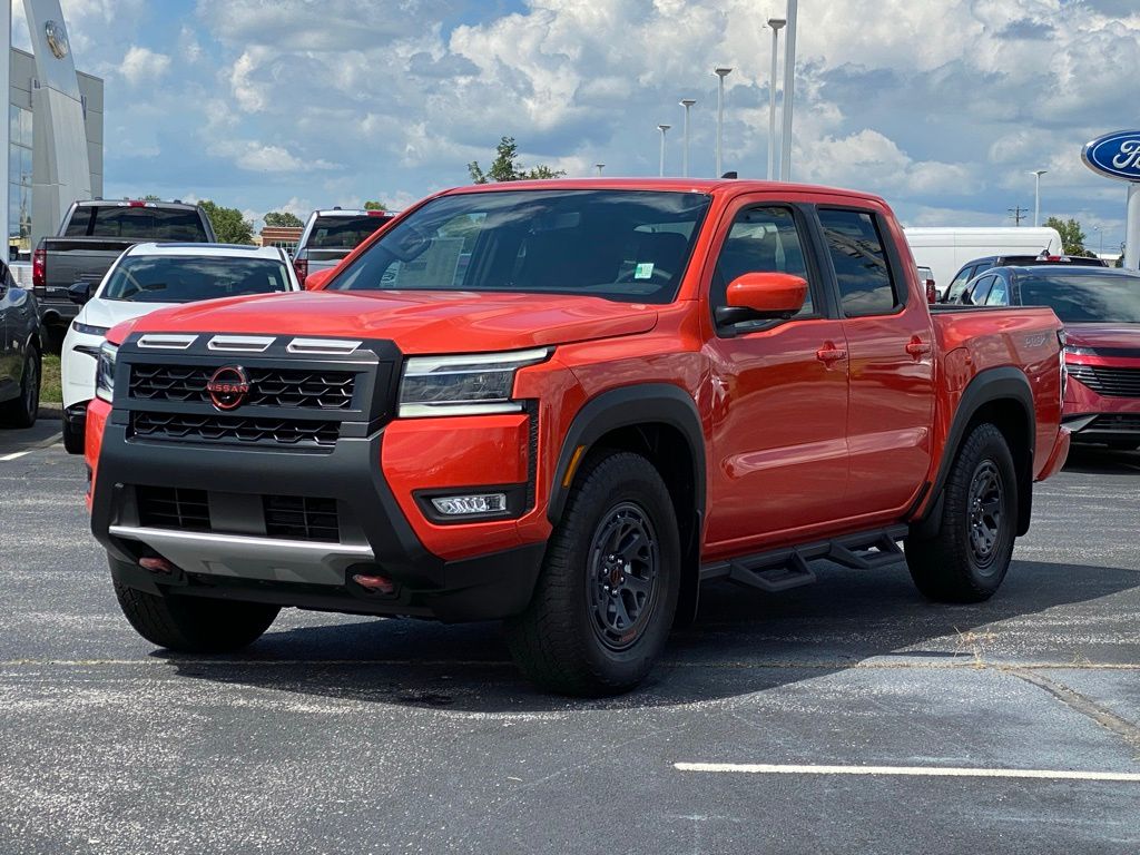 2025 Nissan Frontier PRO-X photo 8