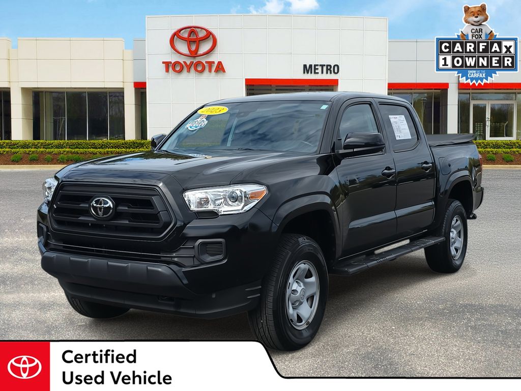 2023 Toyota Tacoma SR's photo