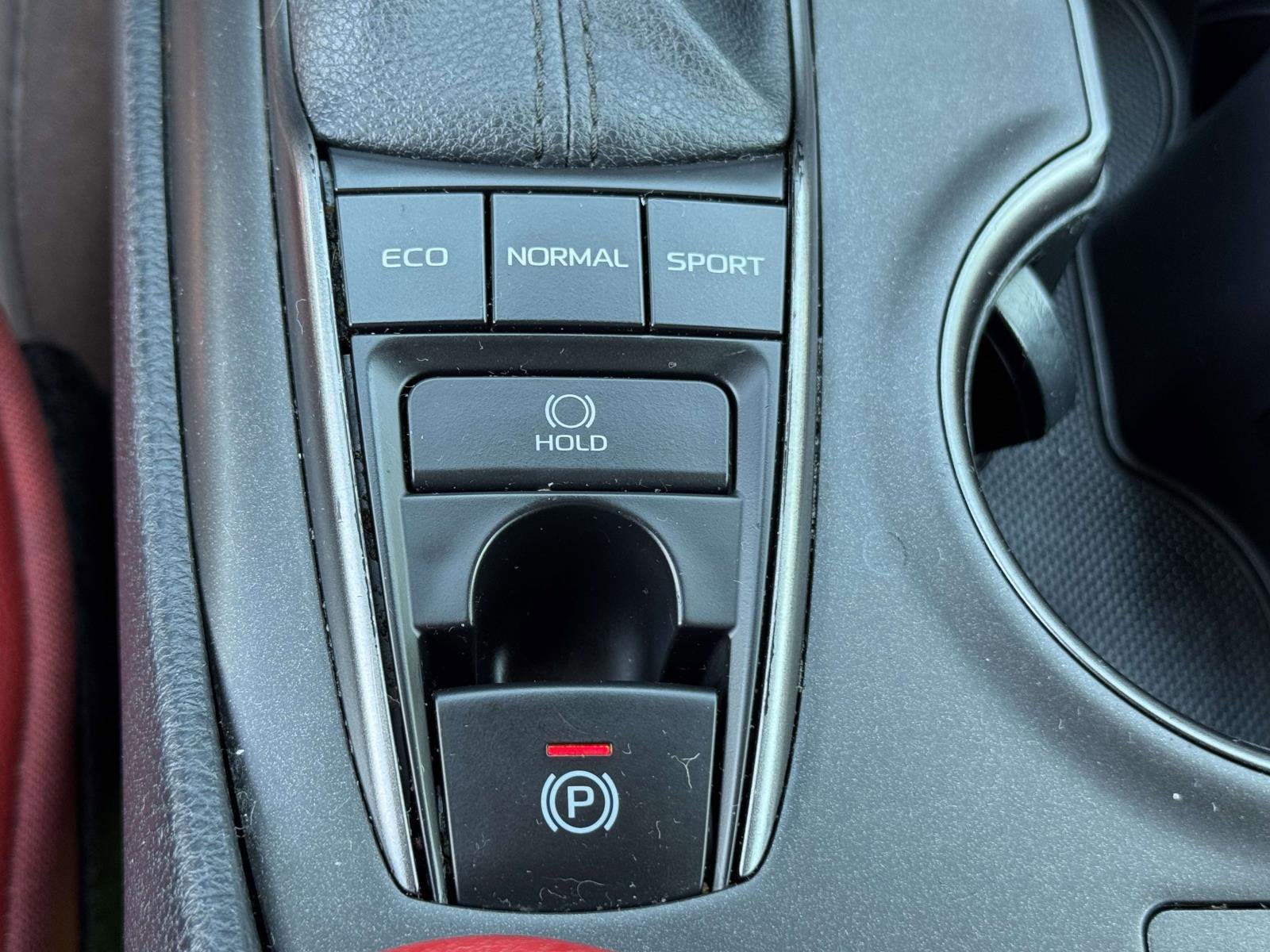 2021 Toyota Camry XSE photo 18