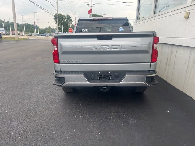 2024 Chevrolet Silverado 1500 LT photo 4