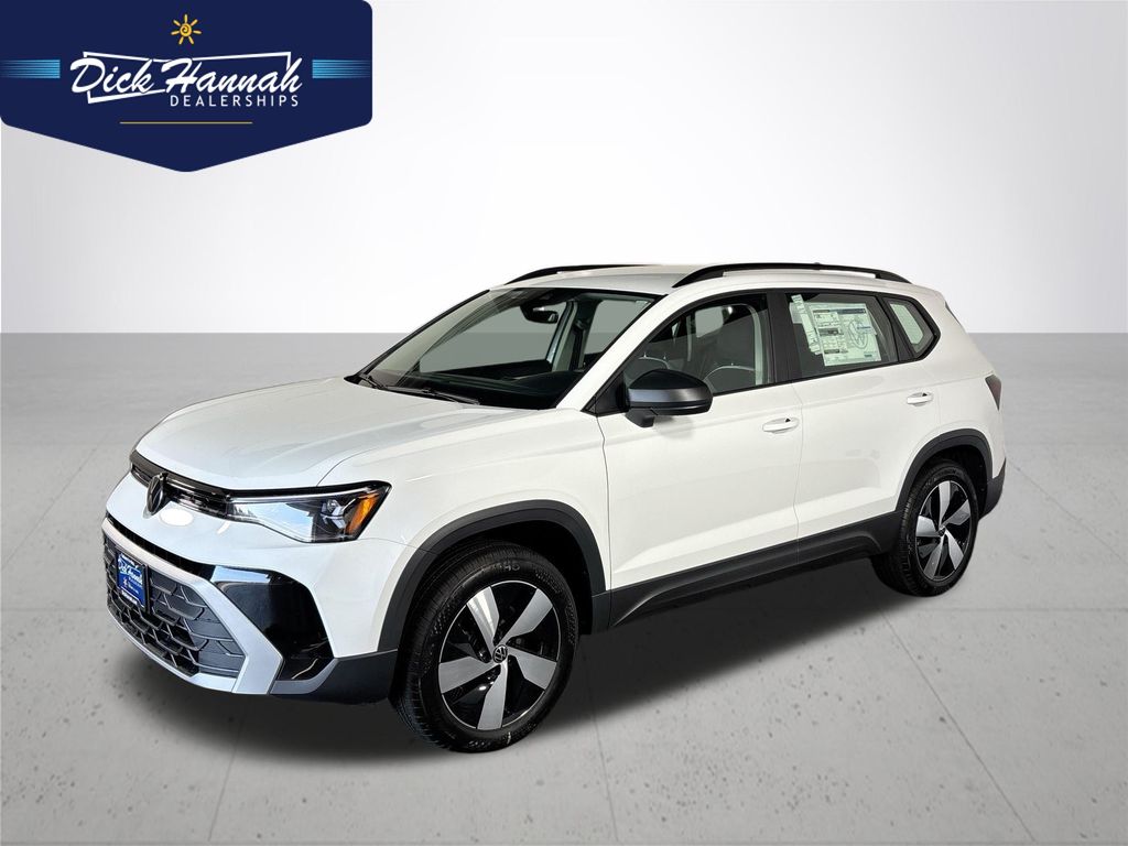 2025 Volkswagen Taos S's photo