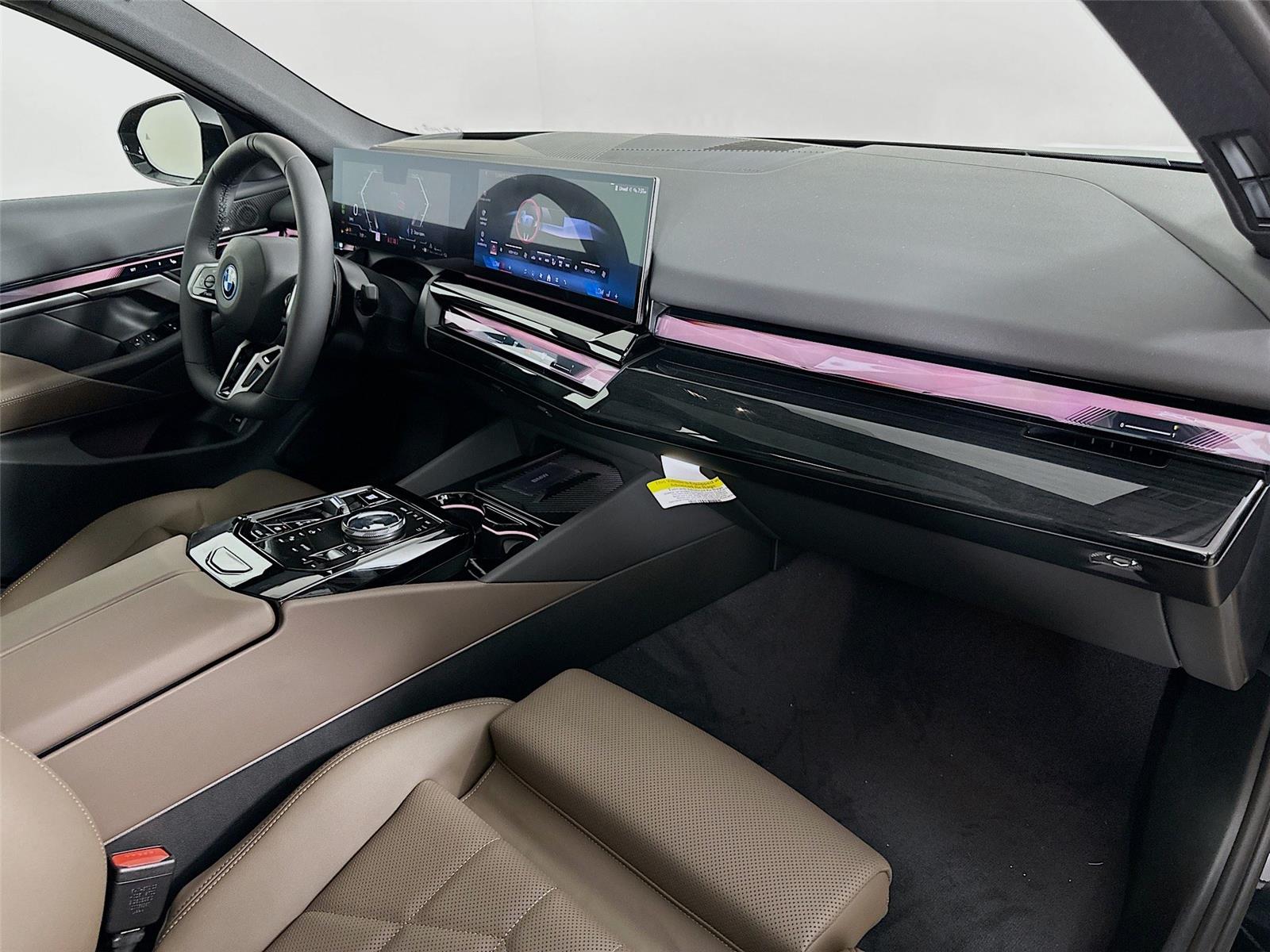 2026 Bmw 550e xDrive photo 31