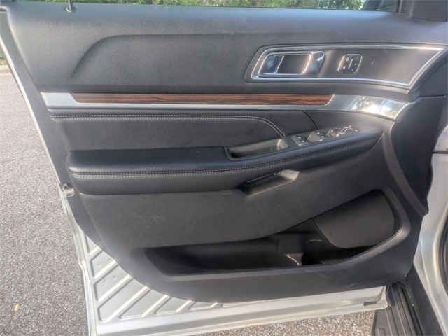 2018 Ford Explorer Limited photo 21
