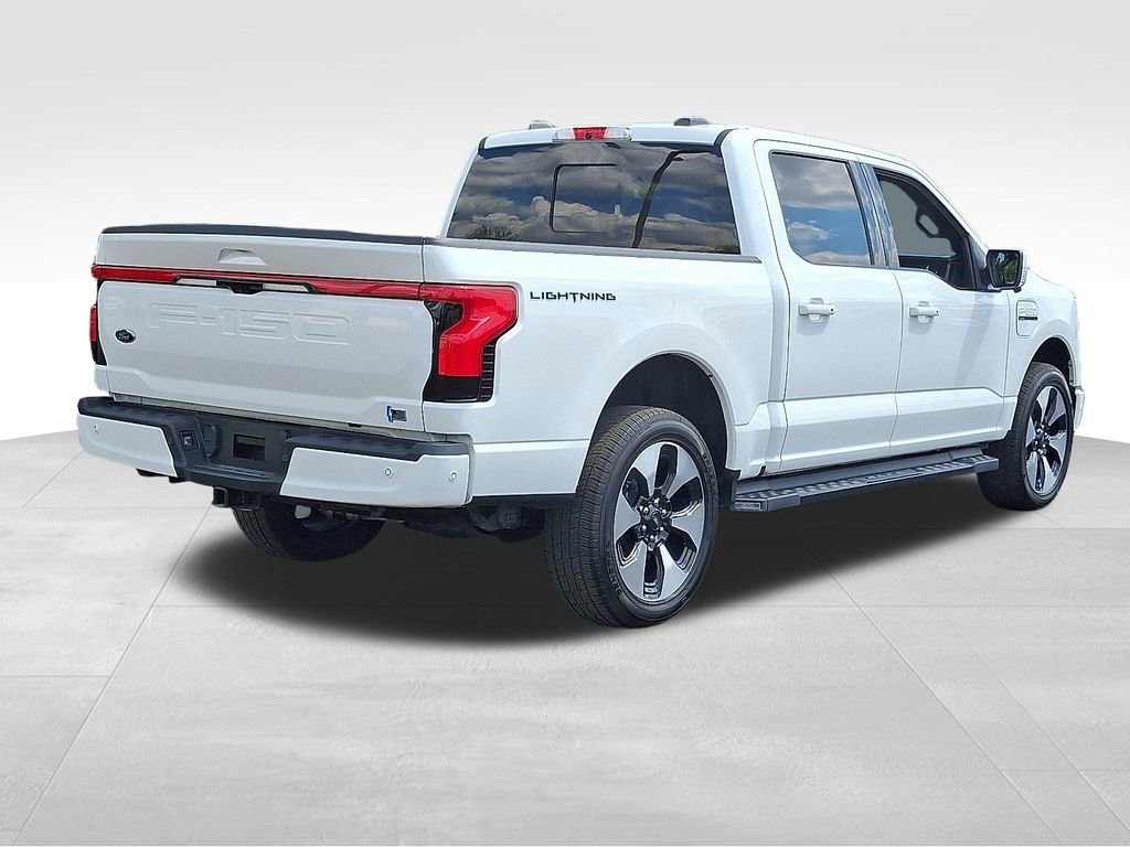 2022 Ford F-150 Lightning Platinum photo 6
