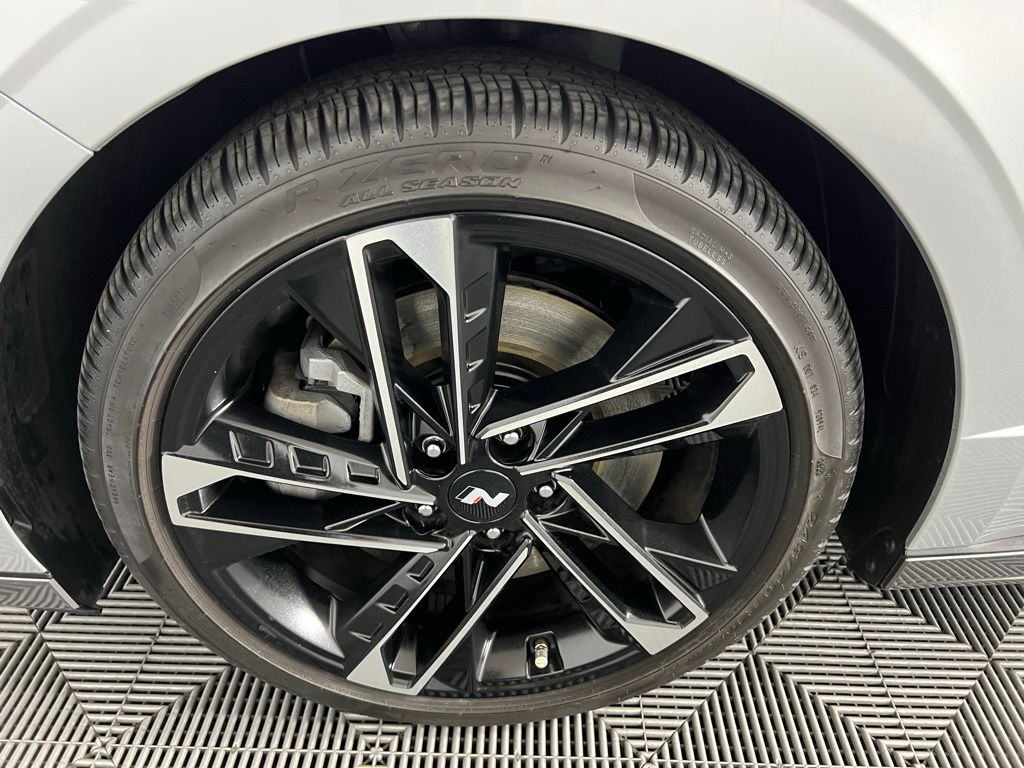 2024 Hyundai Sonata N Line photo 9