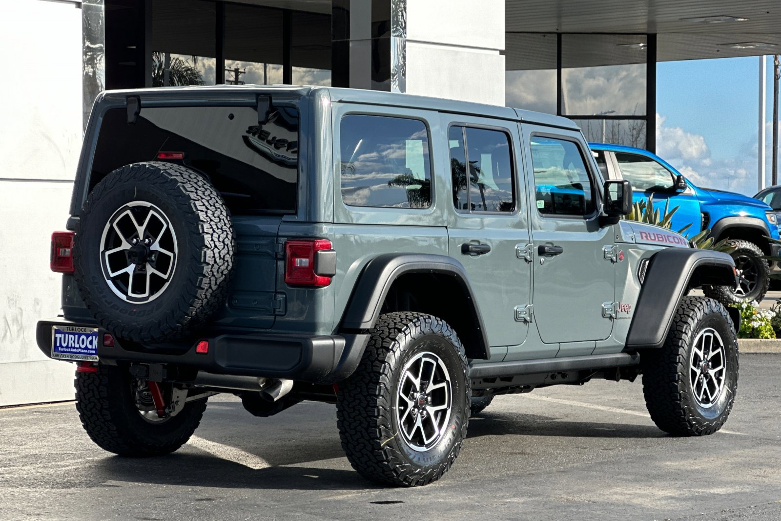 2025 Jeep Wrangler Rubicon photo 4