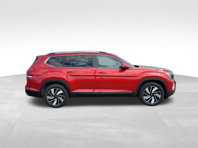 2025 Volkswagen Atlas SEL photo 2