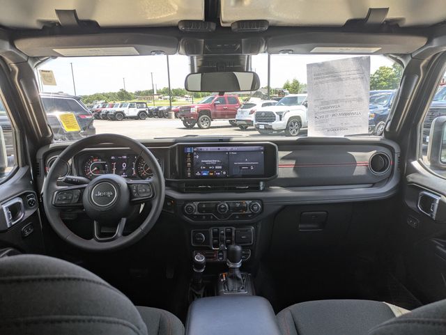2024 Jeep Wrangler Rubicon photo 11