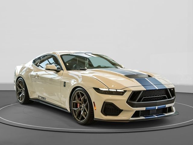 2025 Ford Mustang GT Premium's photo