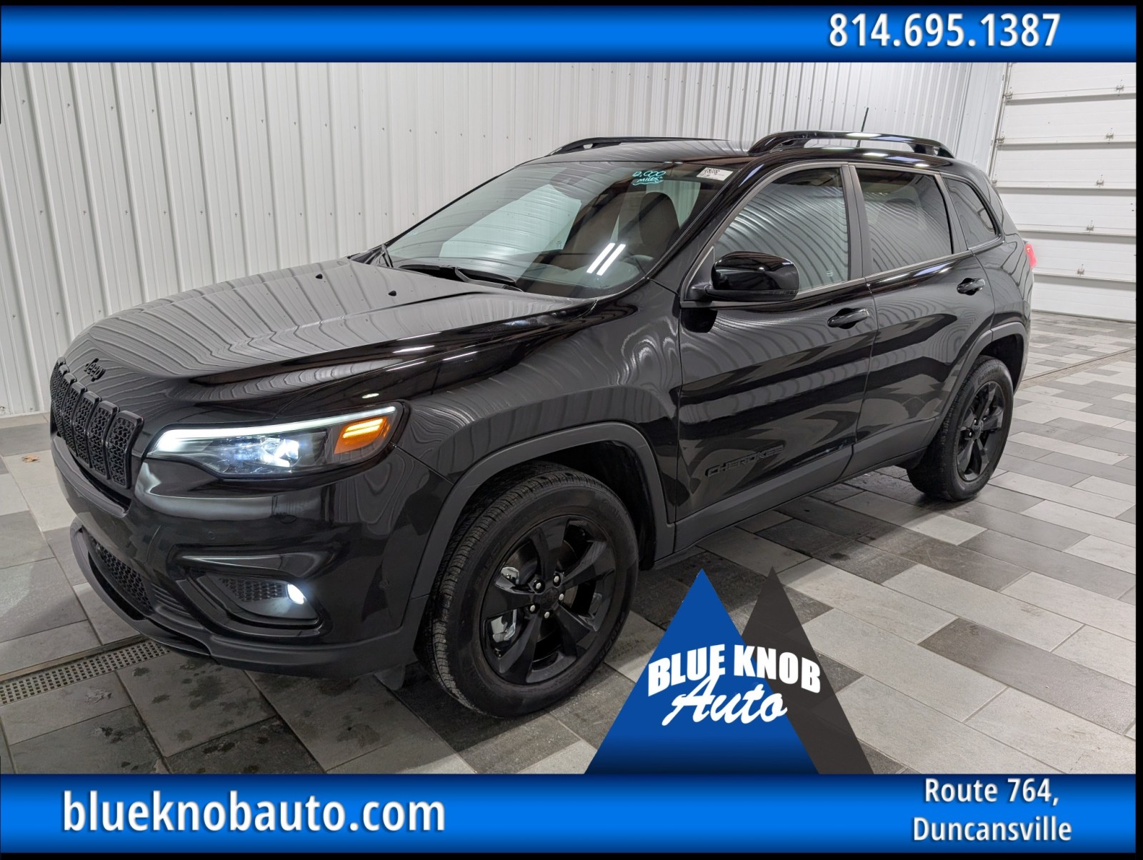 2023 Jeep Cherokee Altitude Lux's photo