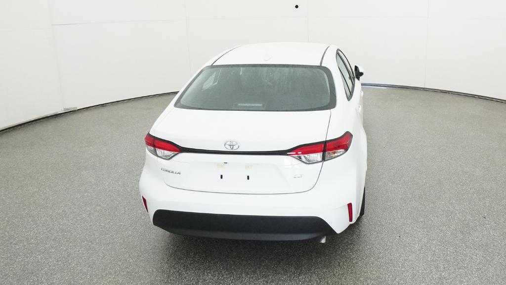 2025 Toyota Corolla LE photo 18