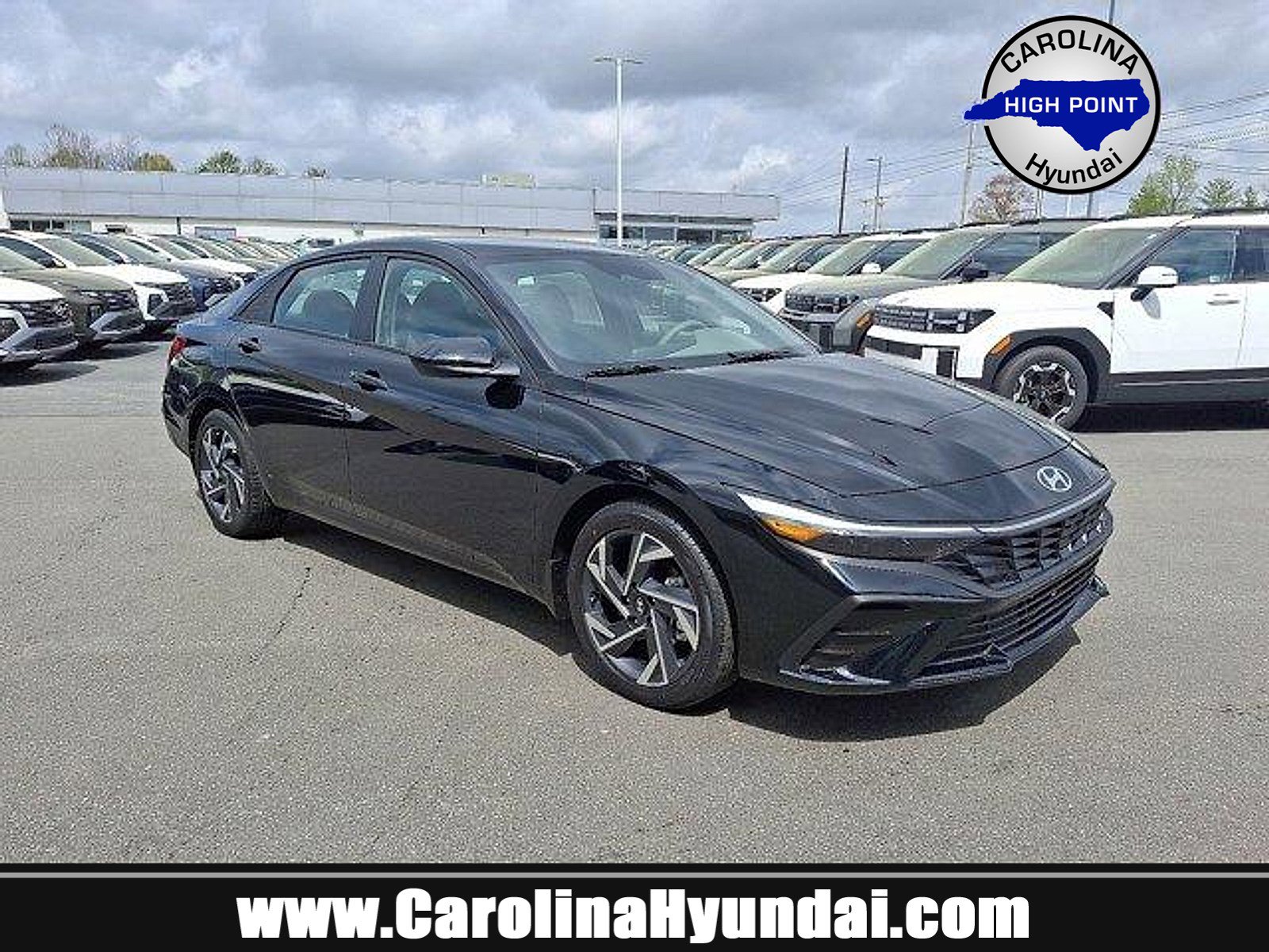 2025 Hyundai Elantra SEL's photo