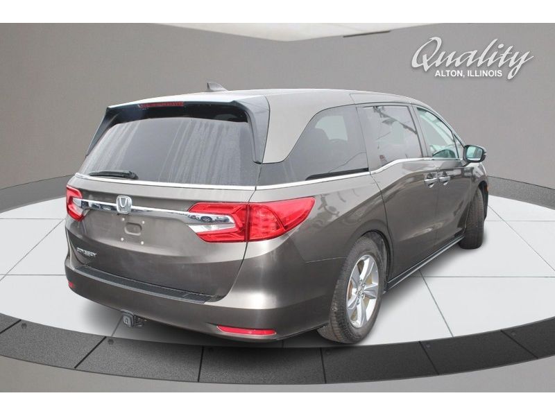 2018 Honda Odyssey EX-L photo 2