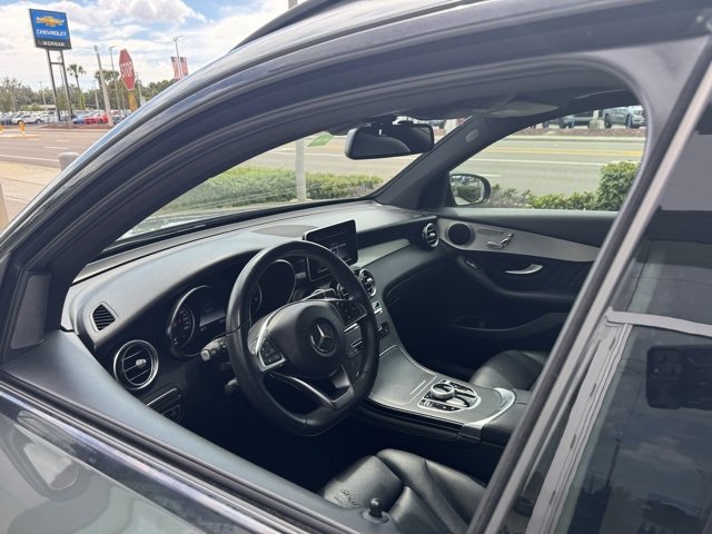 2019 Mercedes Benz GLC 300 photo 19
