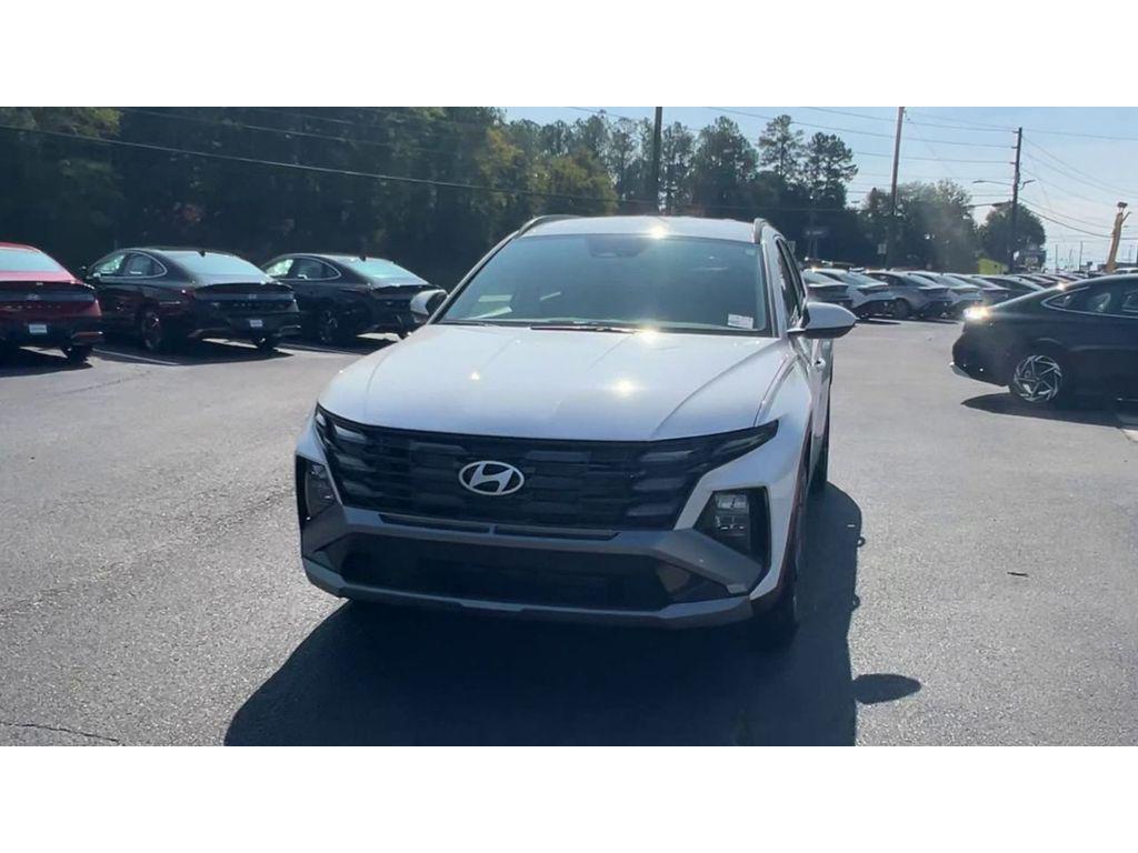 2025 Hyundai Tucson SEL photo 2