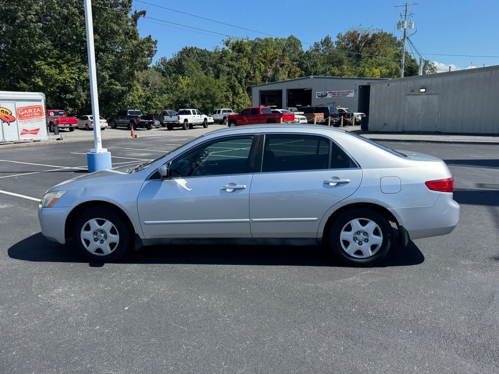 Used 2005 Honda Accord LX with VIN 3HGCM56495G702136 for sale in Johnson City, TN
