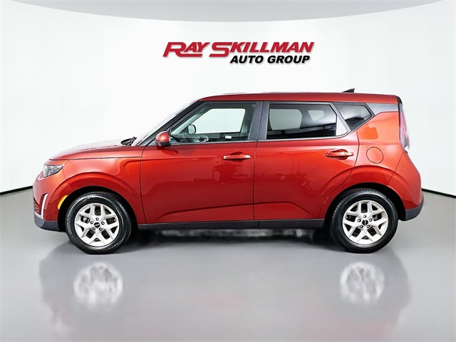 2023 Kia Soul LX photo 4