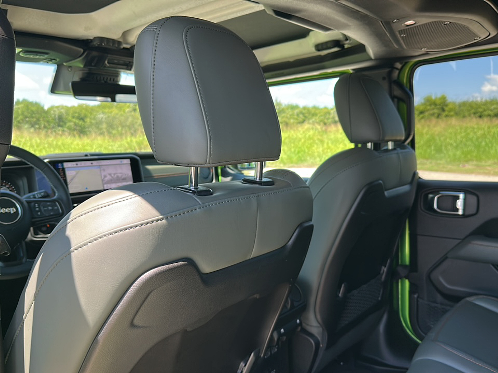 2025 Jeep Gladiator Mojave photo 6