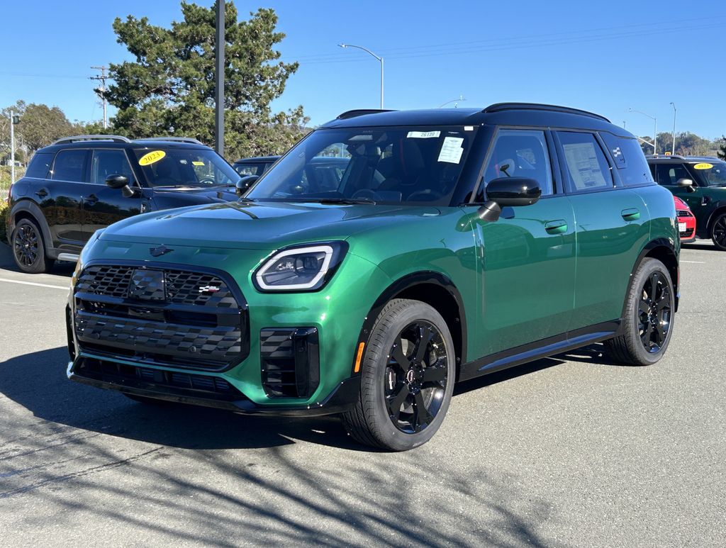 2026 MINI Countryman S's photo