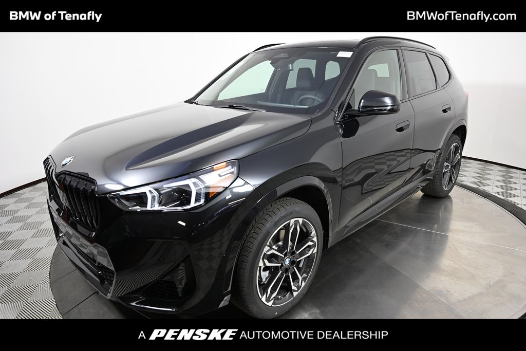 2026 BMW X1 28i's photo