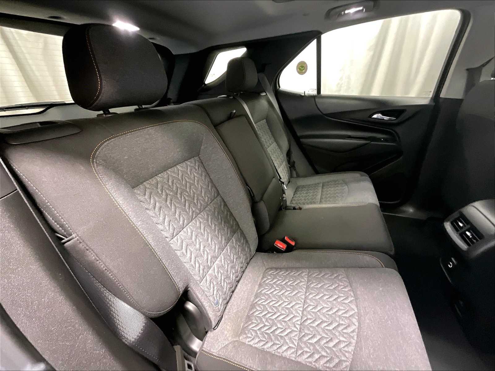 2022 Chevrolet Equinox LT photo 14