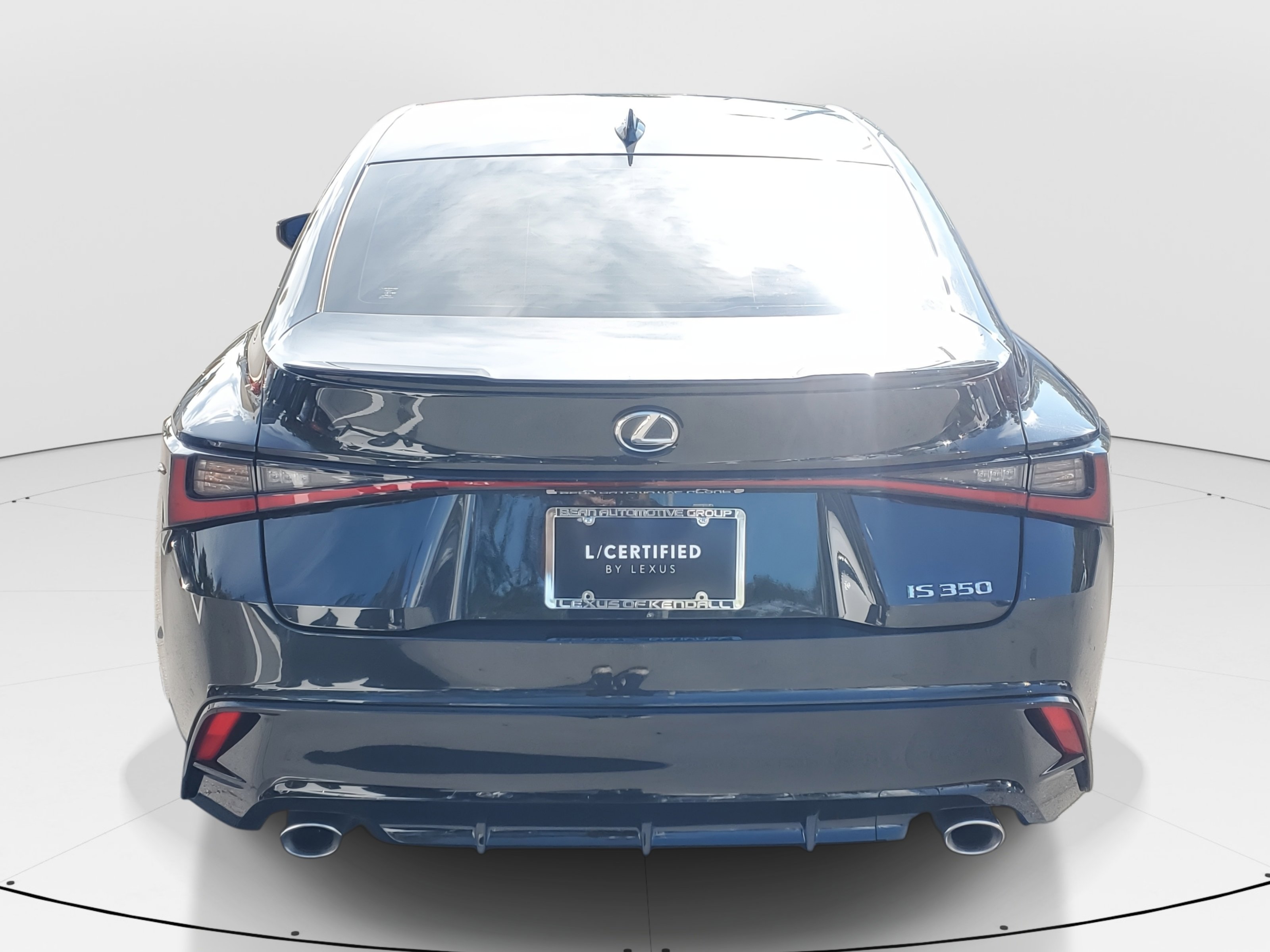 2025 Lexus IS 350 F SPORT photo 6