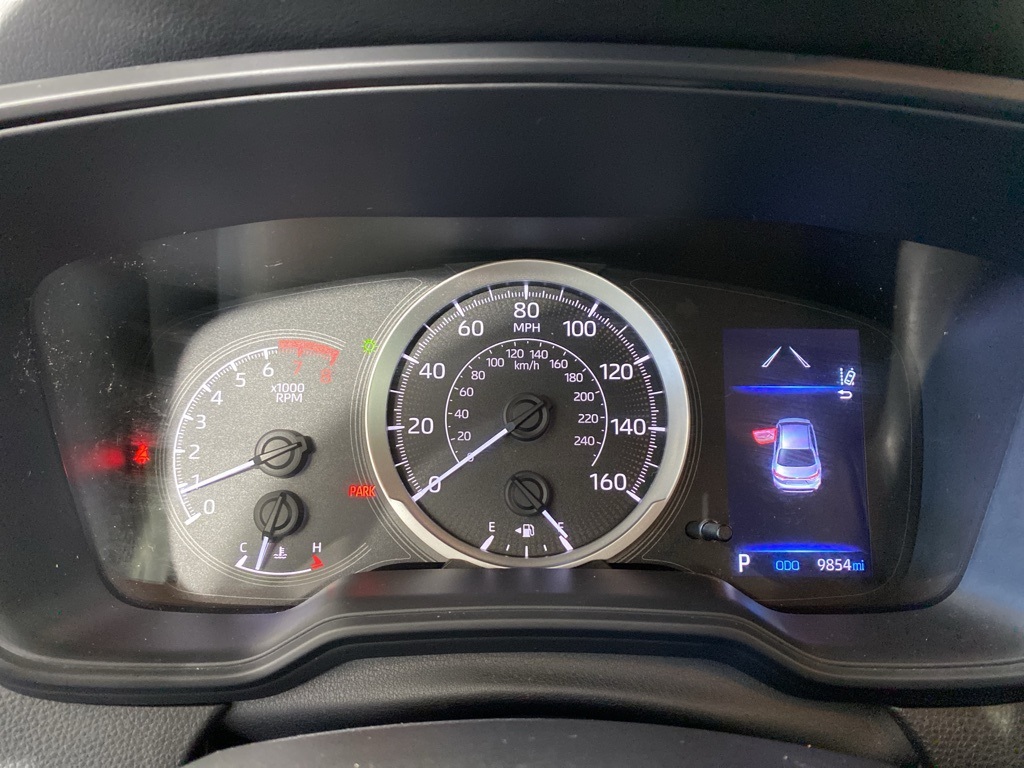 2022 Toyota Corolla LE photo 23