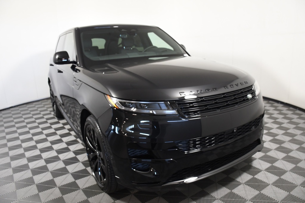 2025 Land Rover Range Rover Sport SE photo 9