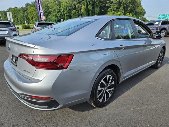 2024 Volkswagen Jetta 1.5T S photo 4