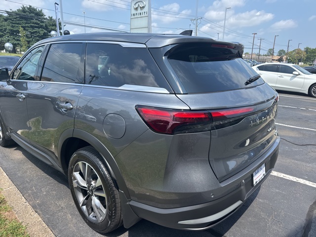 2026 Infiniti QX60 Pure photo 4