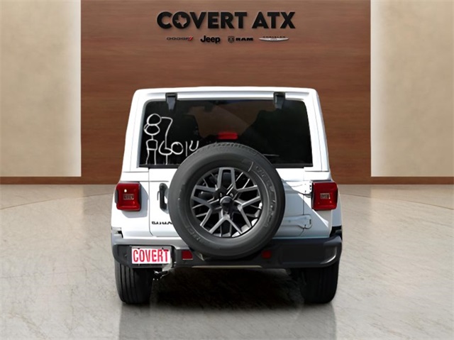 2026 Jeep Wrangler Sahara photo 4