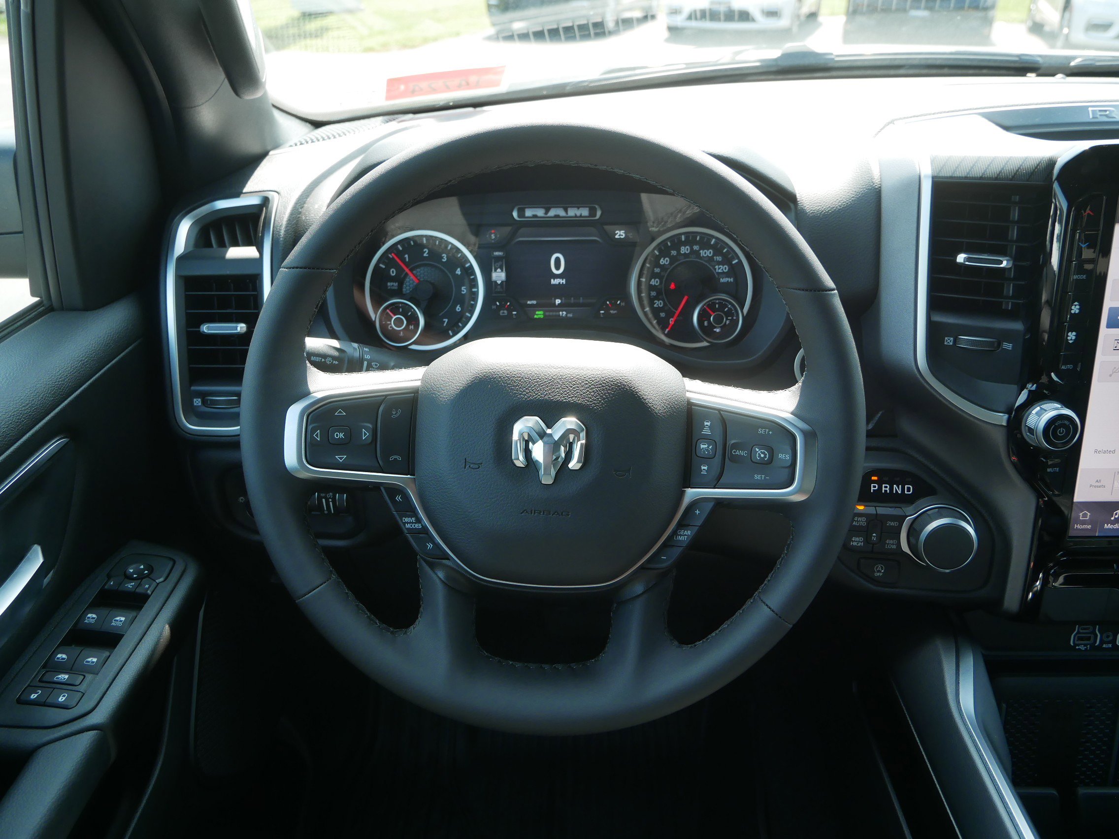 2025 Ram 1500 Big Horn Lone Star photo 9