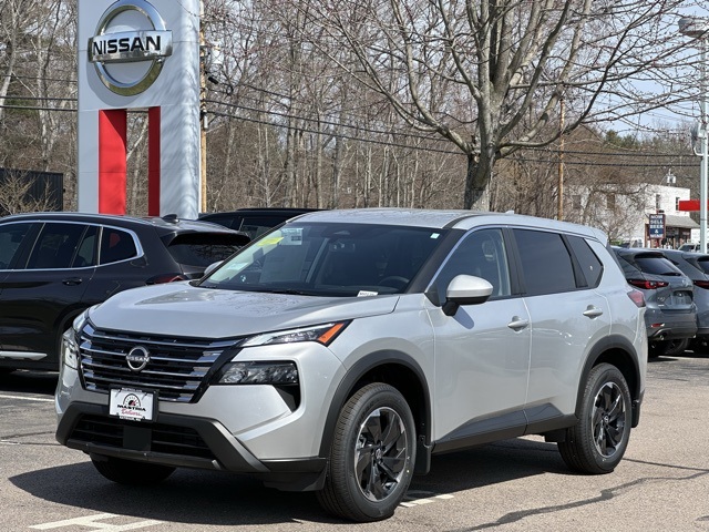 2025 Nissan Rogue SV photo 4