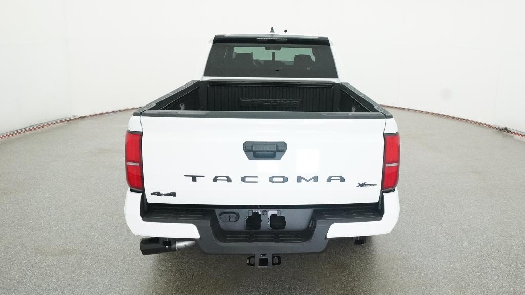 2025 Toyota Tacoma SR5 4x4 Double Cab photo 18