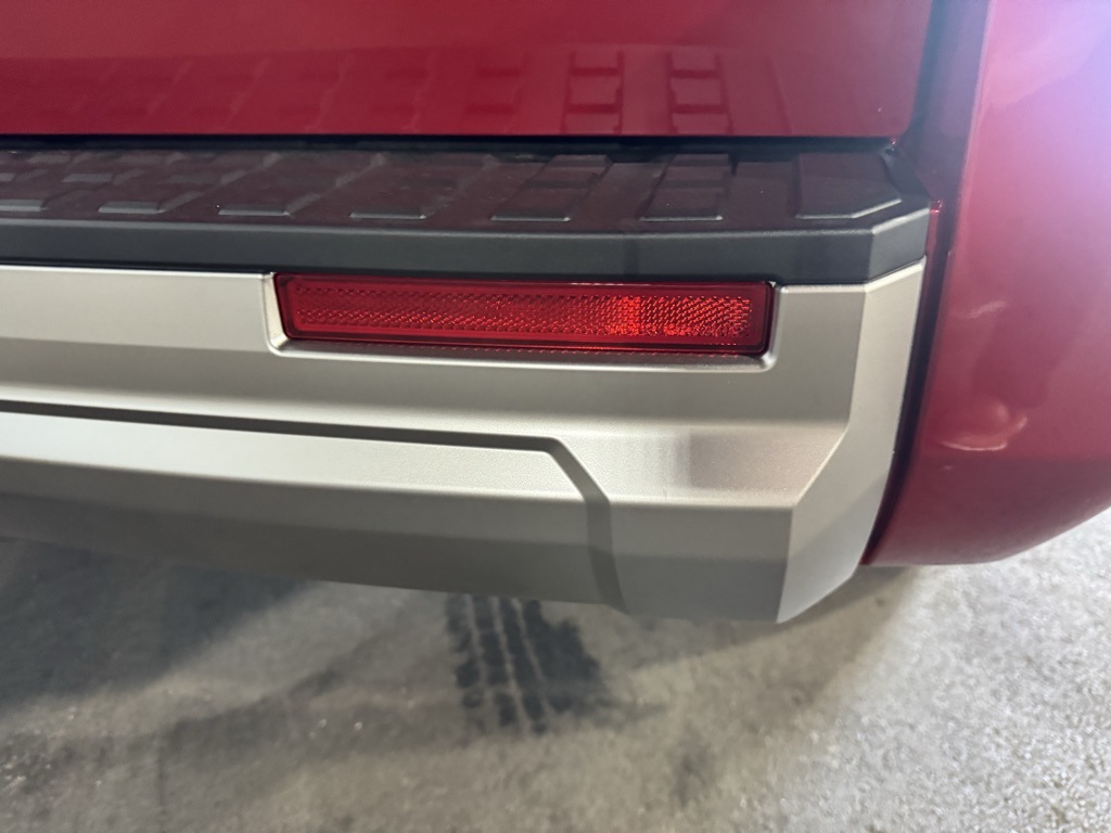 2025 Toyota 4Runner photo 19