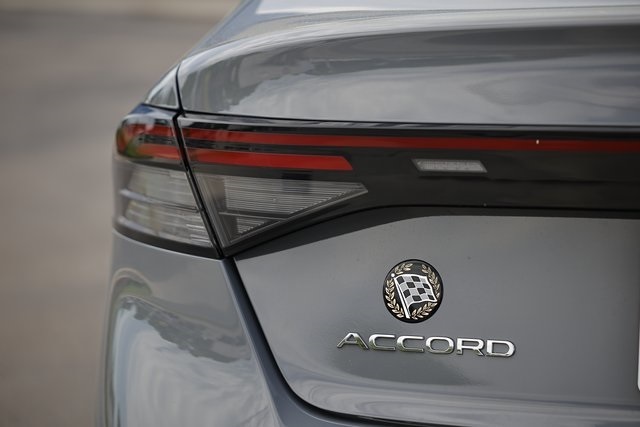 2025 Honda Accord SE photo 12