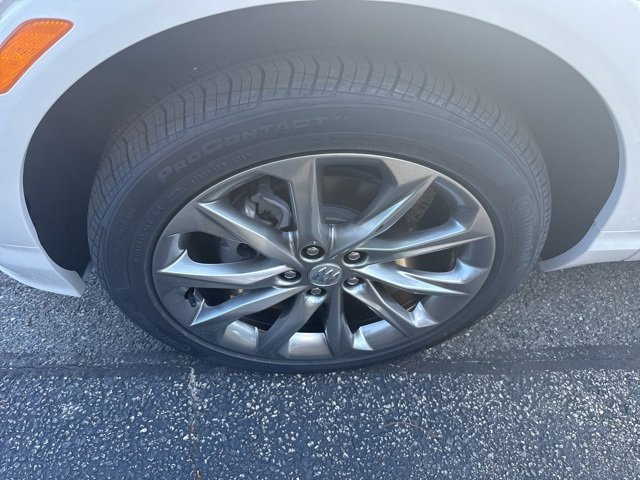 2026 Buick Encore GX Avenir photo 5