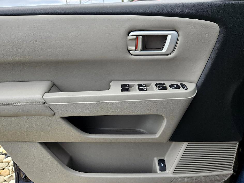 2012 Honda Pilot EX-L photo 26