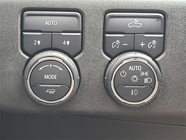 2023 Chevrolet Silverado 1500 RST photo 33