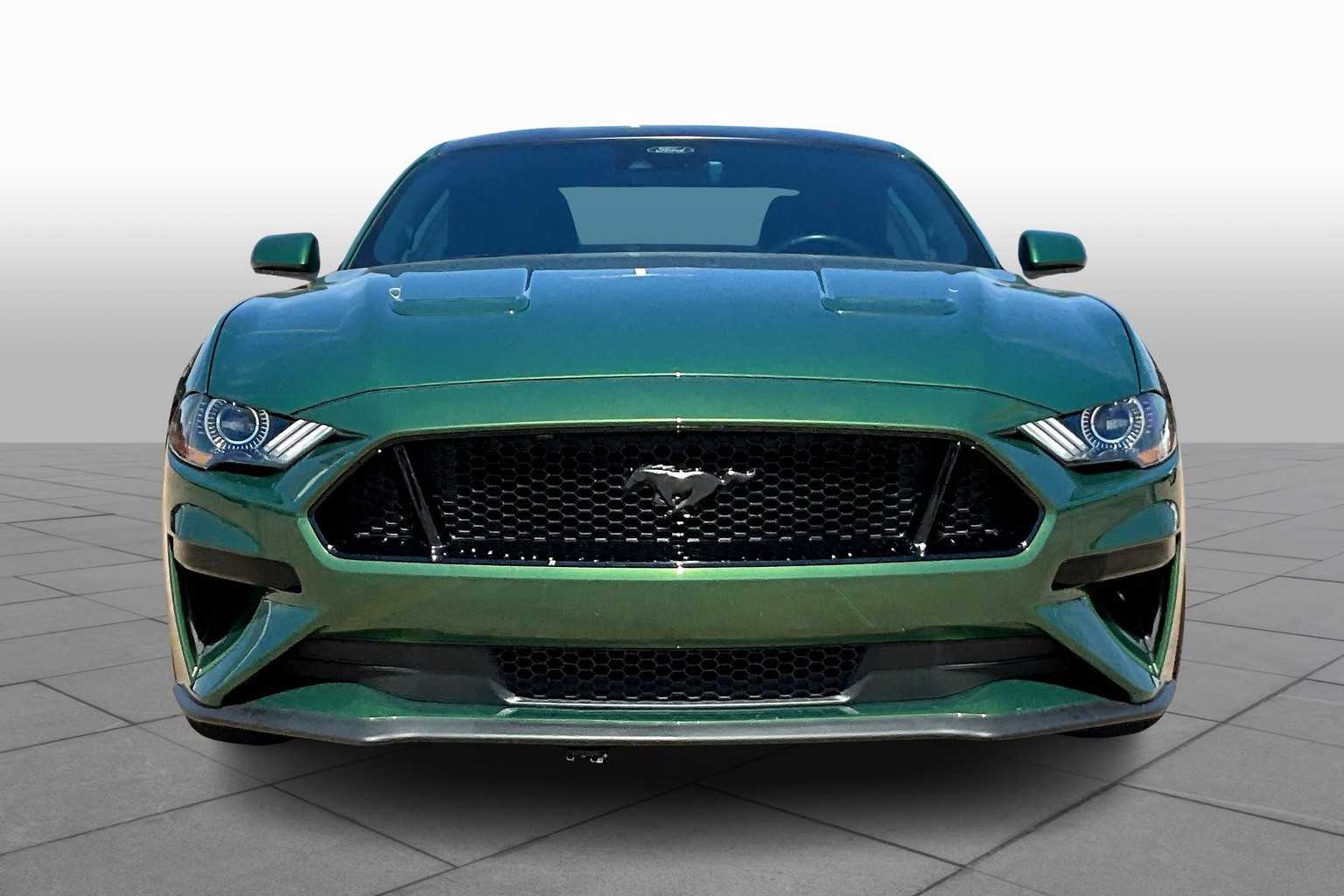2023 Ford Mustang GT photo 3