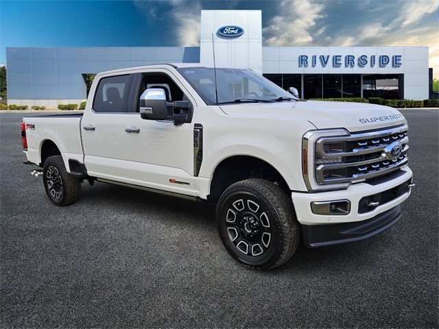 2024 Ford F-250 Super Duty Platinum's photo