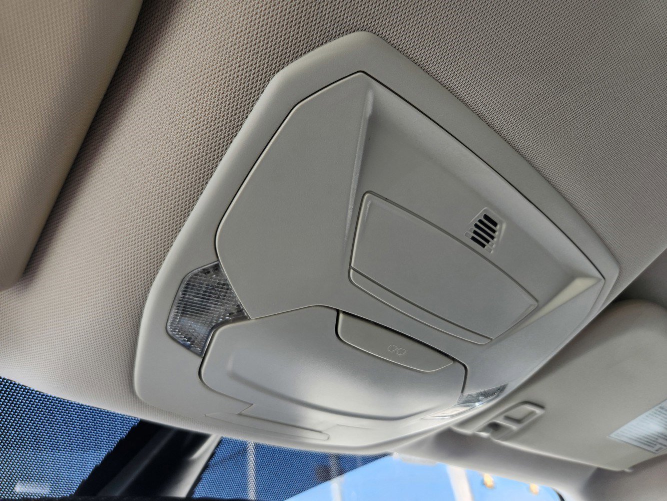2017 Ford Escape Titanium photo 17