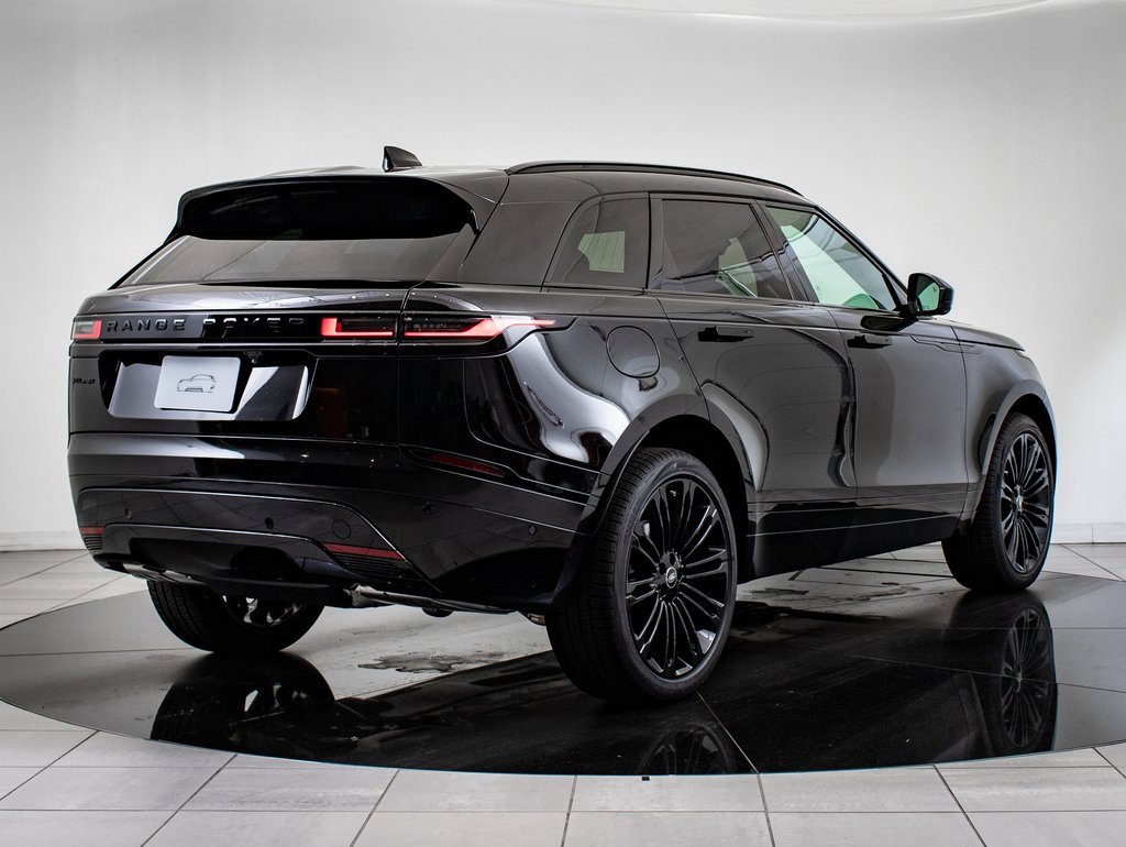 2026 Land Rover Range Rover Velar SE photo 9
