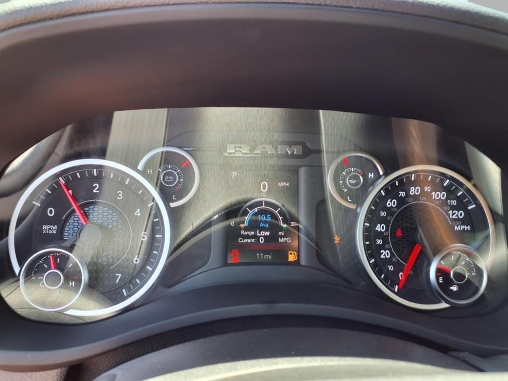 2025 Ram 2500 Tradesman photo 7