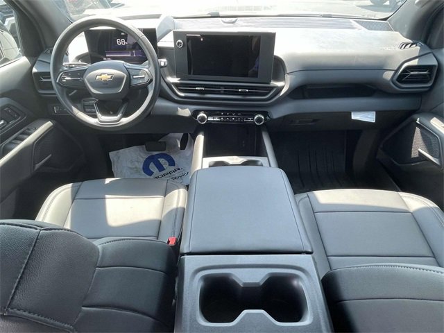 2024 Chevrolet Silverado EV Work Truck photo 11