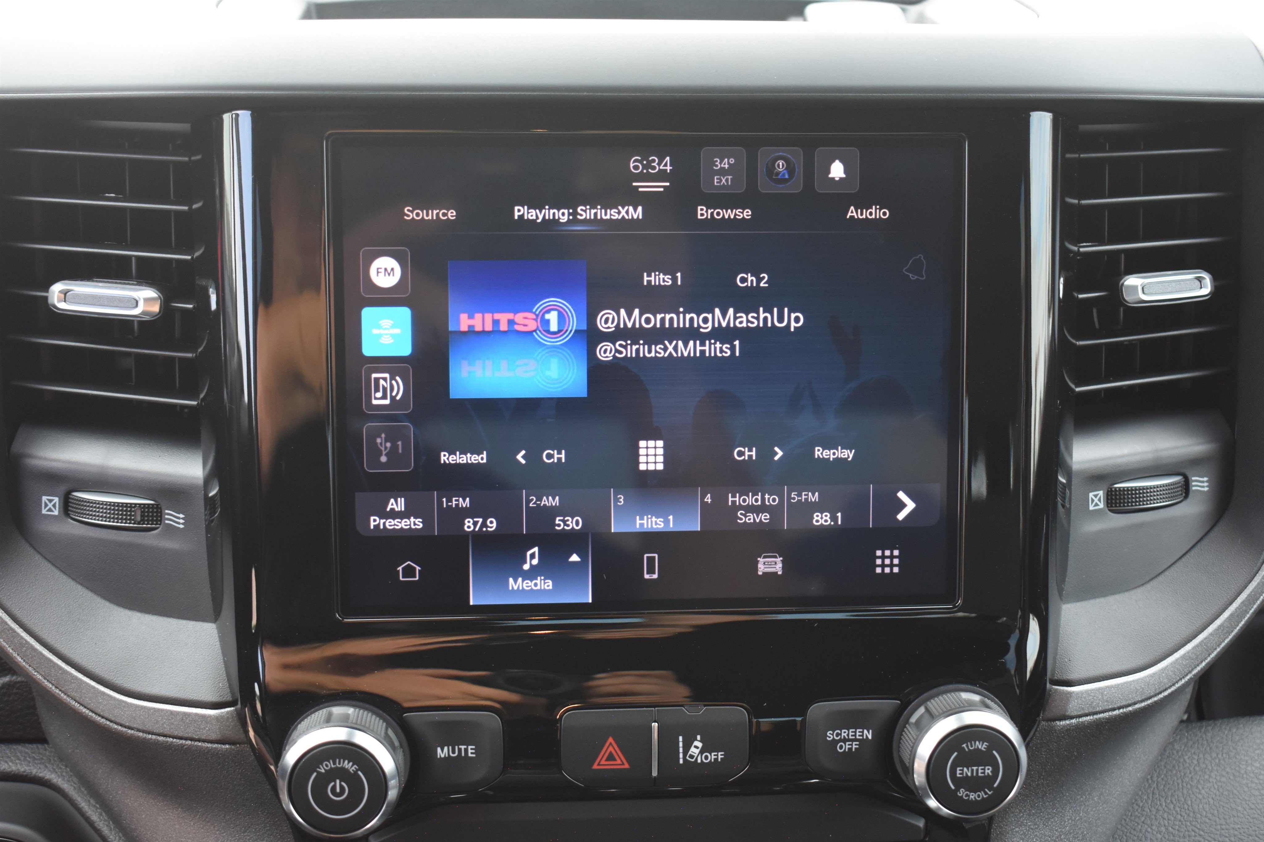 2026 Ram 1500 Tradesman photo 13