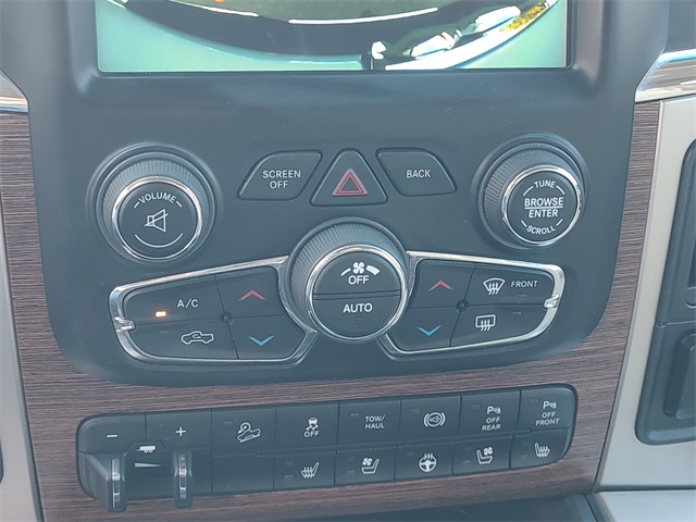 2018 Ram 2500 Laramie photo 16